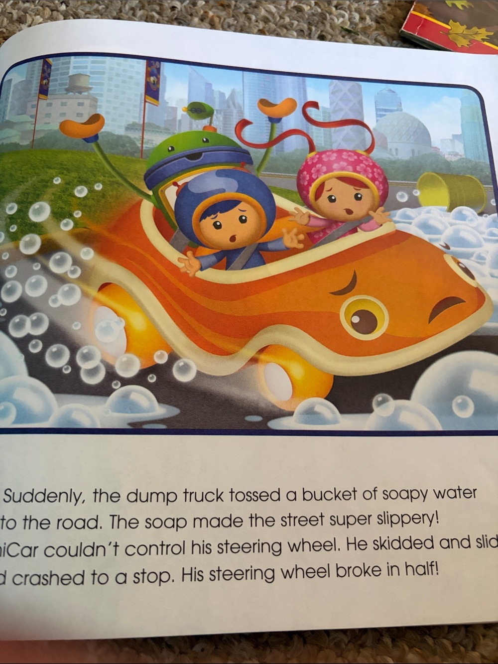 Bundle of 4 Nickelodeon books - Picture 5 of 9
